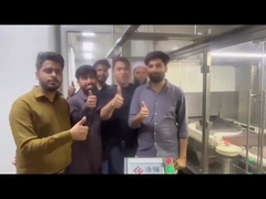 Machine de remplissage et d'étanchéité d'ampoules certifiée GMP en action