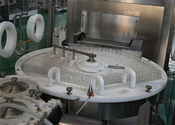 Système de lavage de flacon de 2 à 30 ml compact pour le traitement des sérums cosmétiques et pharmaceutiques