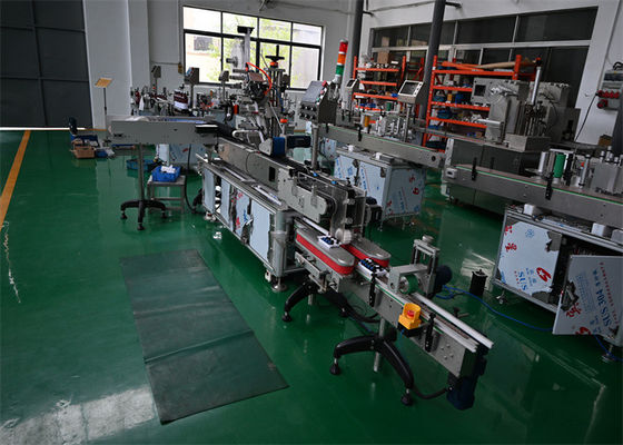 Machine d'étiquetage automatique de niveau médical, comprenant le plateau d'emballage, la fonction d'étiquetage
