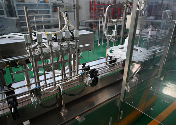 Un bon prix. Machine de remplissage de flacon flexible pour sirops pédiatriques 30-500 ml avec assurance de stérilité de remplissage par gravité en ligne