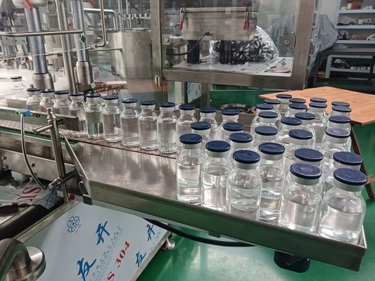 Machine de remplissage pharmaceutique pour flacons de 30 à 500 ml - automatique, efficace et personnalisable avec pompes à piston