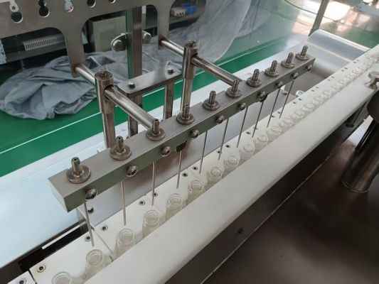 Machine de remplissage de flacons à haute efficacité pour flacons en verre de 2 à 30 ml avec protection aseptique pour anticorps monoclonaux