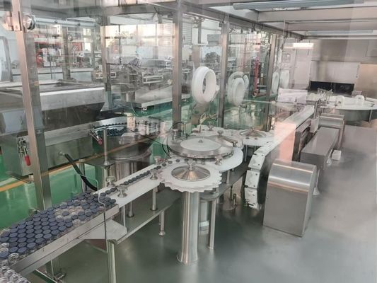 Ligne de remplissage de liquide de flacons entièrement automatique pour flacons en verre et en plastique de 30 à 500 ml avec sécurité avancée